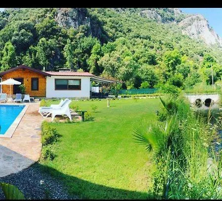 Tranquality Hut Hotel Dalyan
